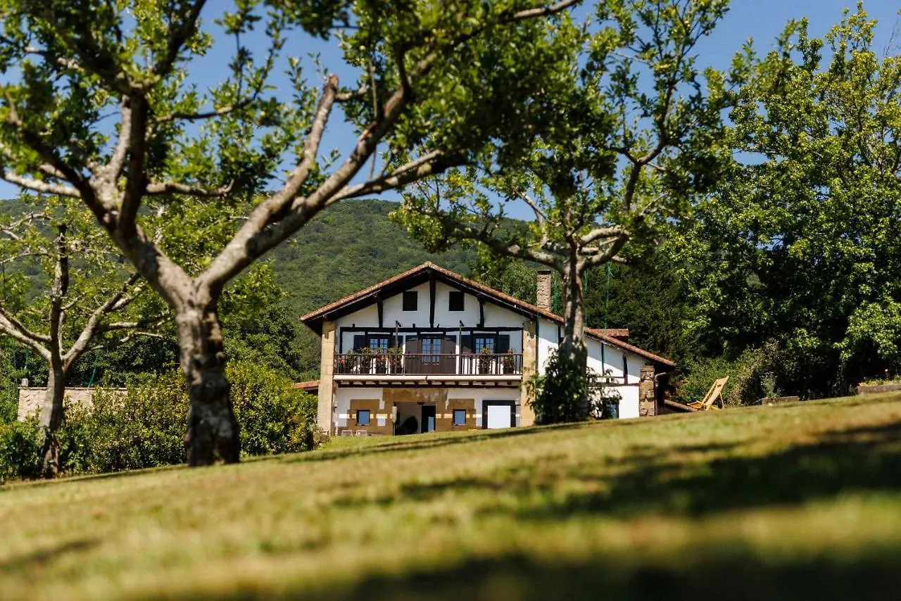 Casa Rural Arotzenea Fuenterrabia