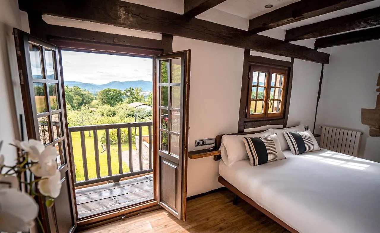 Casa Rural Arotzenea Fuenterrabia Hiszpania
